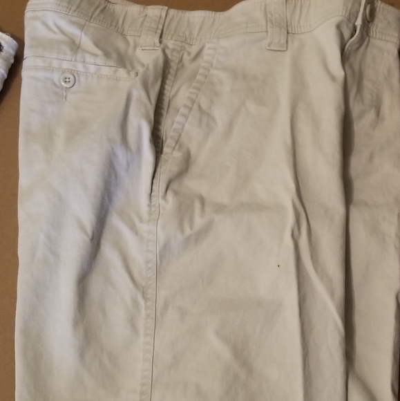 Dress shorts 5 pair BACK-TO-SCHOOL - Picture 4 of 10